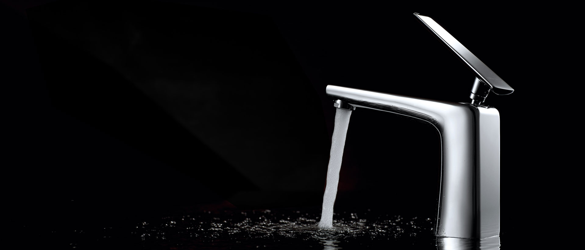 Header19.jpg